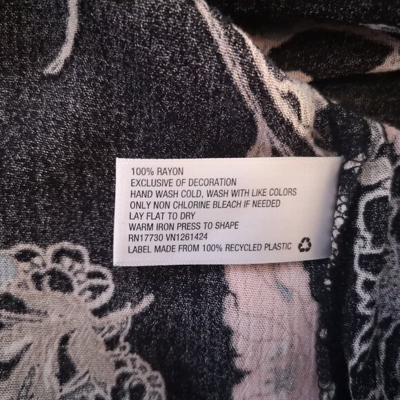 Mossimo Supply Co. Ladies Long Sleeves with Elastic Ends Blouse - Picture 5 of 9